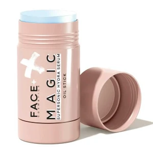 flacone di FACE+ Magic Oil Stick Supersonic Hydra Serum su sfondo bianco